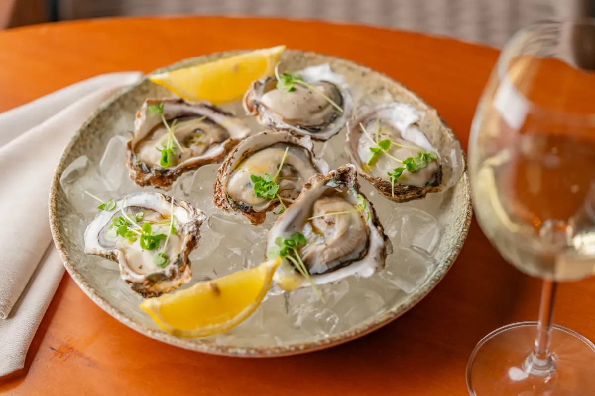 Fresh Oysters